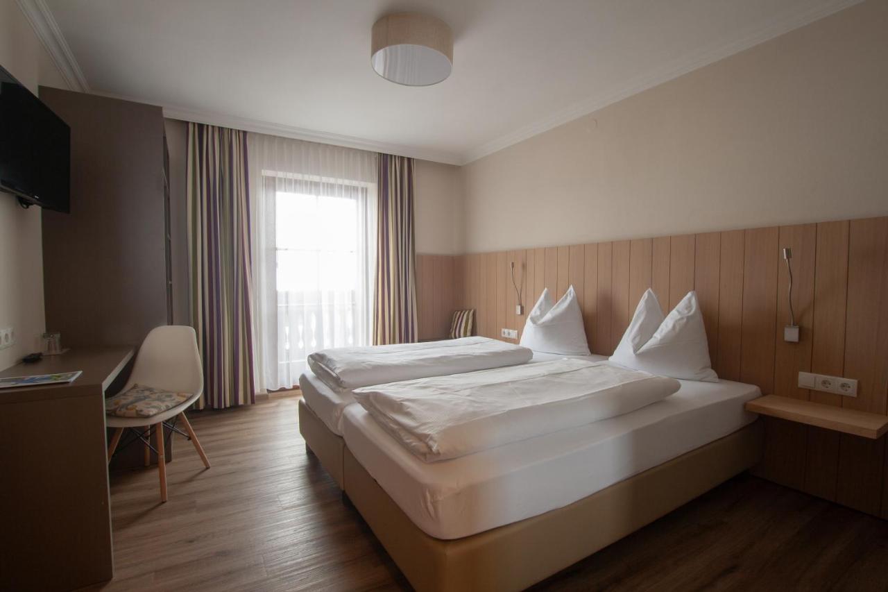Neuwirt - Boutiquehotel & Wirtshaus Bad Vigaun Cameră foto